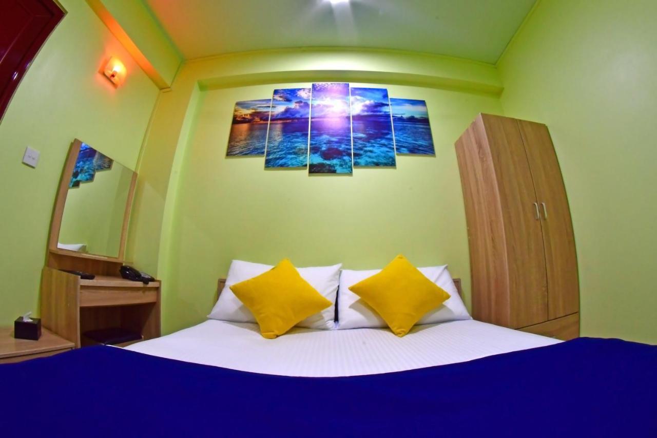 Deluxe Single Room